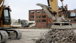 discarica di metalli