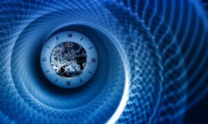 il futuro influenza il passato