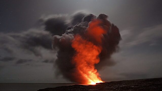 Cosa fa eruttare i vulcani?