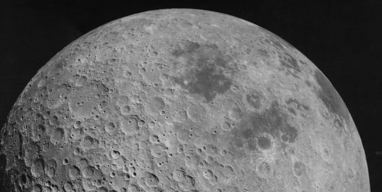 faccia nascosta della luna